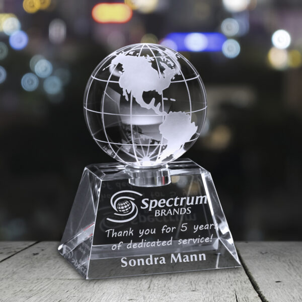 Awards In Motion&reg; Cabot Globe 5-1/2"