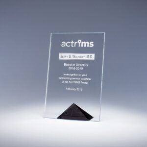 Paramount - Black