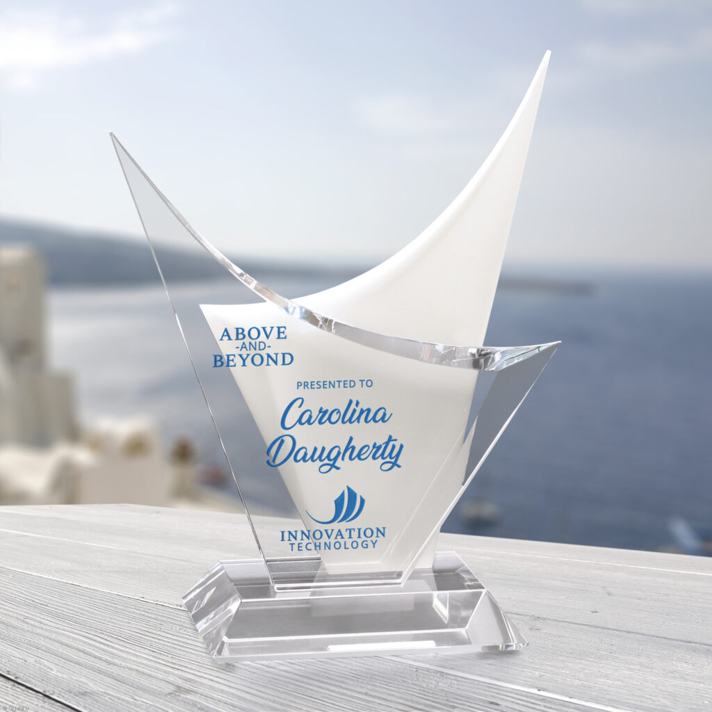 Voyager Award 8"