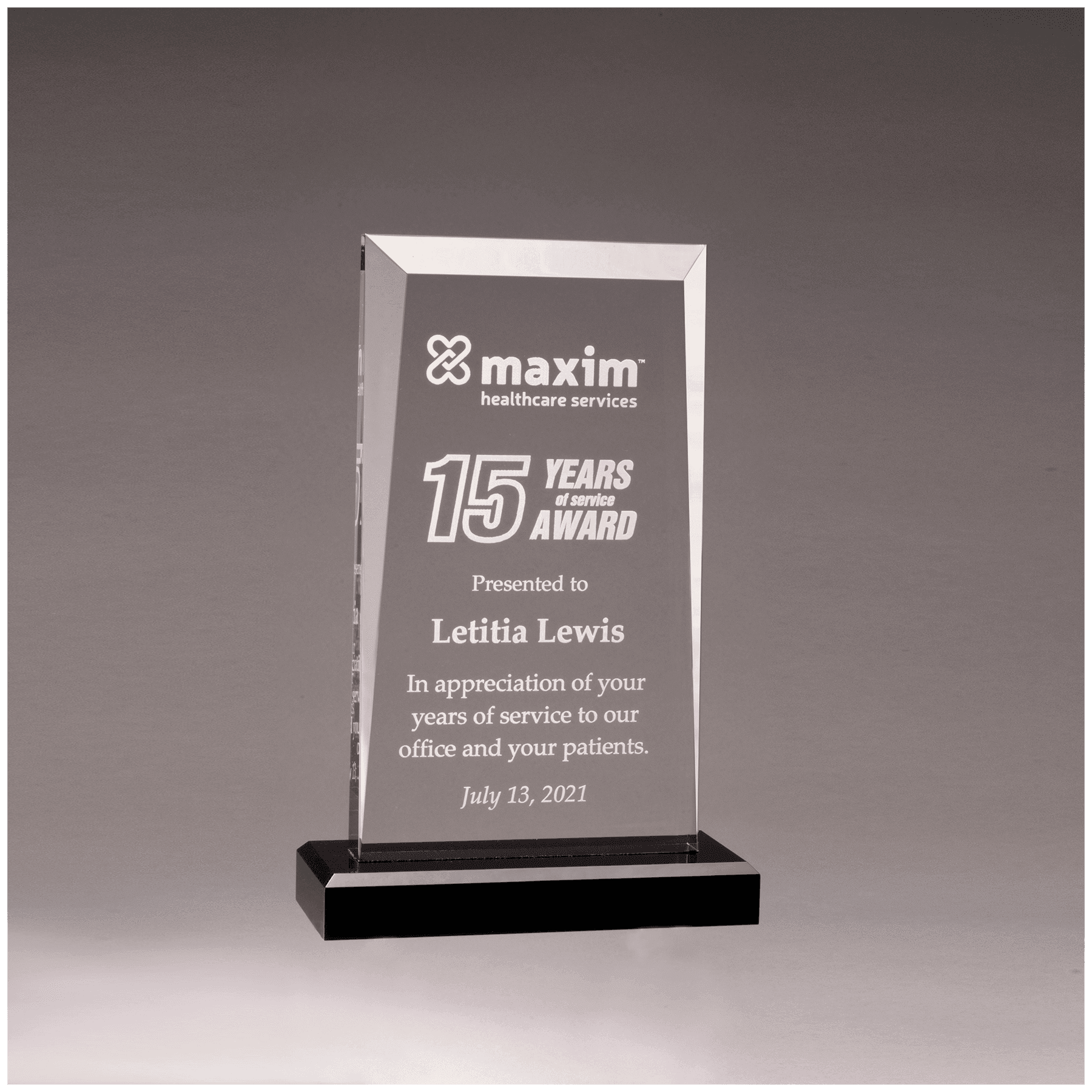 5 1/2" x 8 3/4" Apex Series Clear Acrylic Award with Black Base